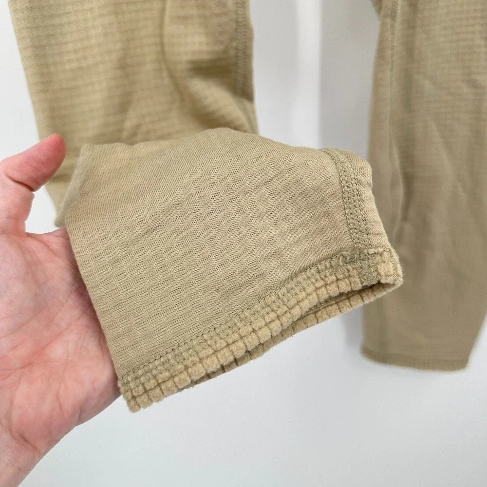 Vtg Polartec Mens Small Tan Midweight Cold‎ Weather Thermal Baselayer Waffle USA
